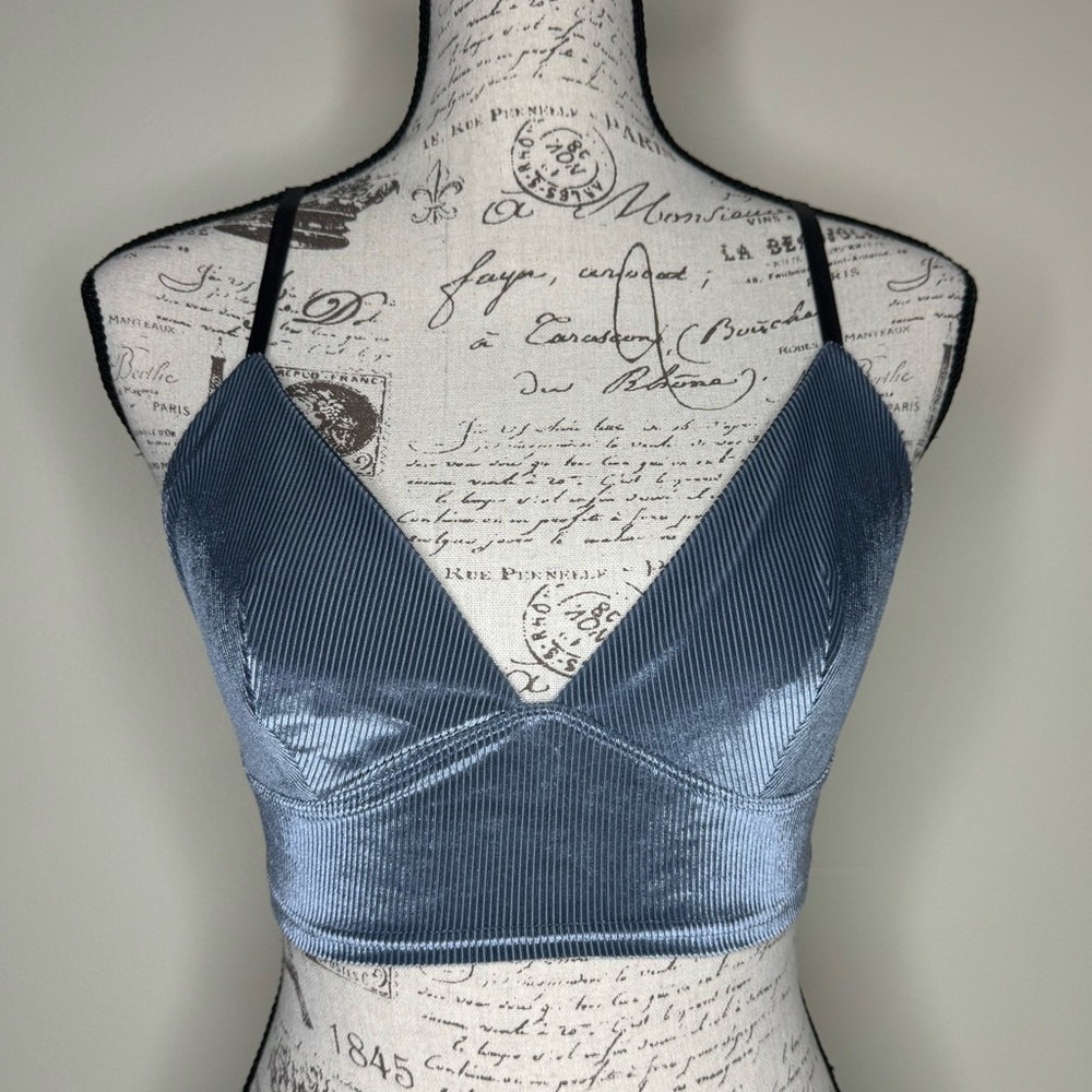 Victoria’s Secret Velour Bralette Bra Top with Adjustable Straps